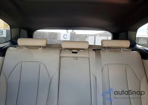 2019 BMW X3 Sdrive30I z USA, uszkodzony, nr VIN 5UXTR7C52KLF35658